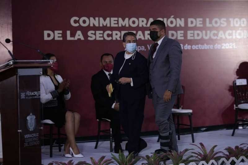 A 100 de fundación de la SEP, la educación, clave en la transformación de la humanidad: Zenyazen Escobar García