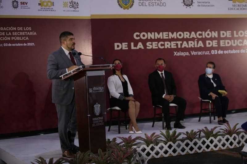 A 100 de fundación de la SEP, la educación, clave en la transformación de la humanidad: Zenyazen Escobar García