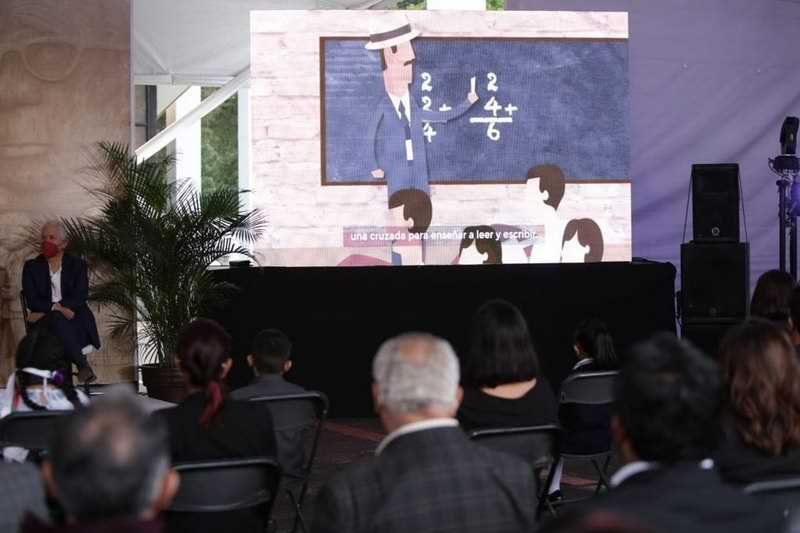 A 100 de fundación de la SEP, la educación, clave en la transformación de la humanidad: Zenyazen Escobar García