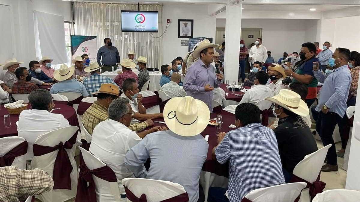 Sergio Gutiérrez Luna le cumplió a los cañeros: líder nacional