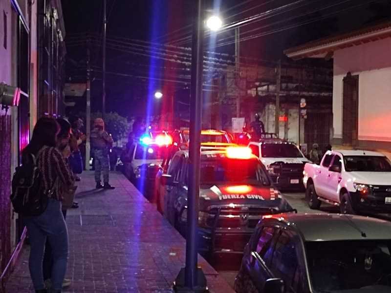 Presentan en Fiscalía Regional a hijo de diputado; el legislador enviado a Xalapa