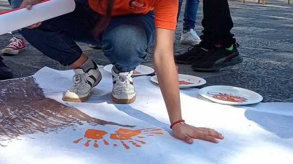 Alumnos del telebachillerato de Millán conmemoran Día de Eliminación de Violencia contra la Mujer