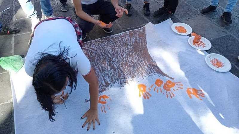 Alumnos del telebachillerato de Millán conmemoran Día de Eliminación de Violencia contra la Mujer