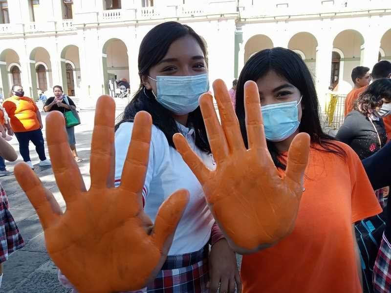 Alumnos del telebachillerato de Millán conmemoran Día de Eliminación de Violencia contra la Mujer