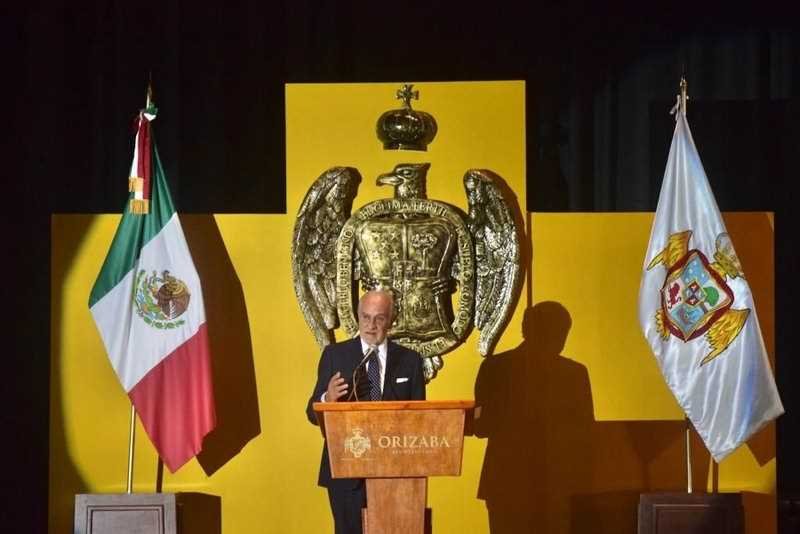 Rinde protesta Juan Manuel Diez como alcalde de Orizaba