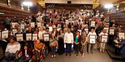 Veracruzanos se solidarizan con las personas que más lo necesitan