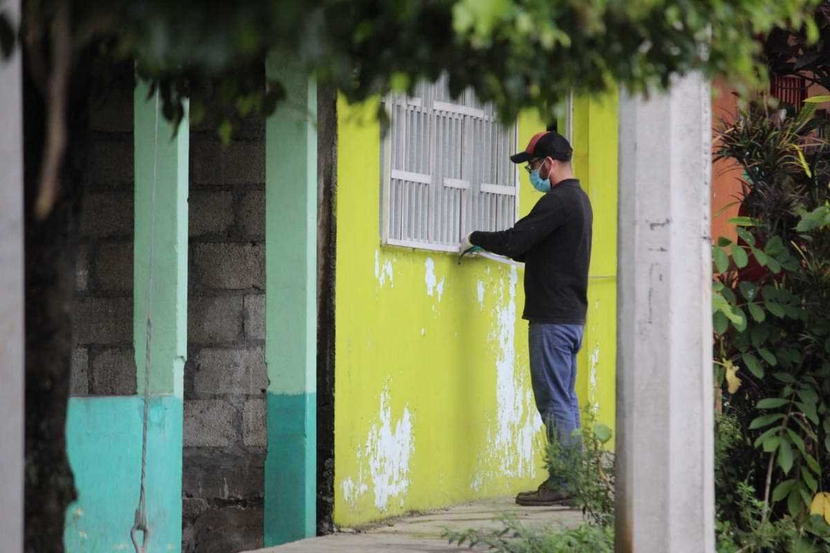 Catean casa en colonia Pino Suárez; buscan víctimas de presunto asesino serial Greek “N”