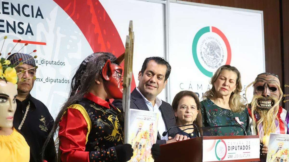 Sergio Gutiérrez Luna invita al Xantolo Huatusco 2022; masiva celebración por Día de Muertos