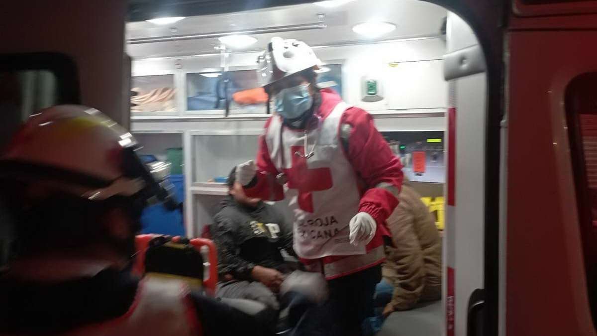 Arde gasolinera en Córdoba; empleada resulta quemada