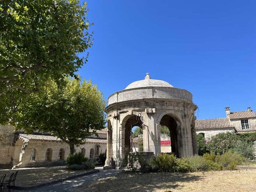 Un convento retirado del mundo