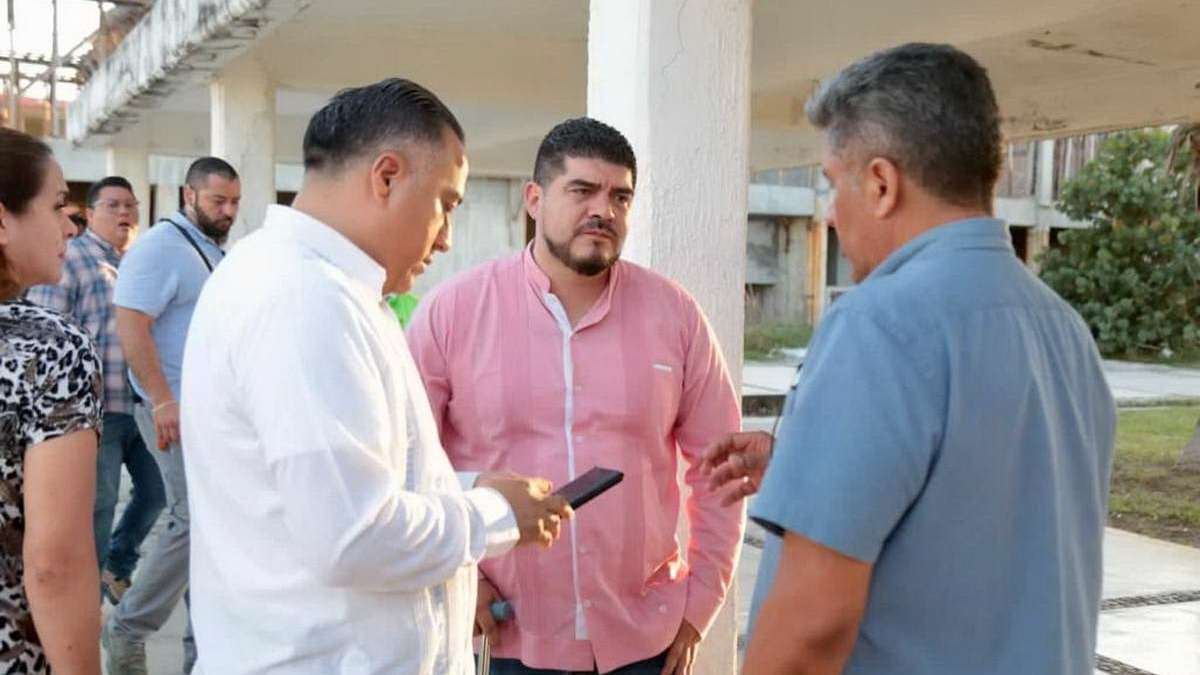 Atiende SEV caso de jóvenes del Ilustre Instituto Veracruzano
