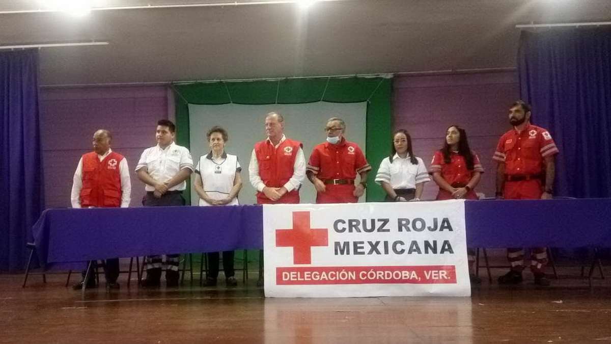 Cruz Roja de Córdoba rinde homenaje a José Ernesto Palafox
