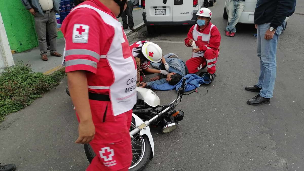 Motociclista herido al ser arrollado en avenida 5 y calle 19