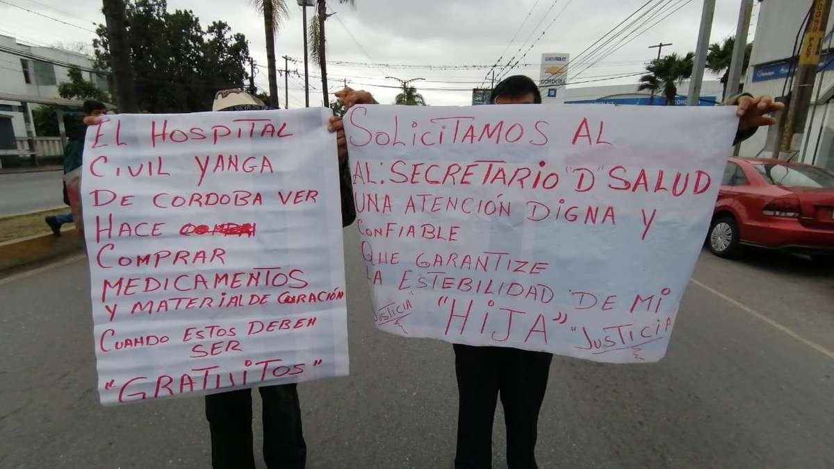 Con bloqueo exigen al director del Yanga atender a bebé que nació en las vías del tren
