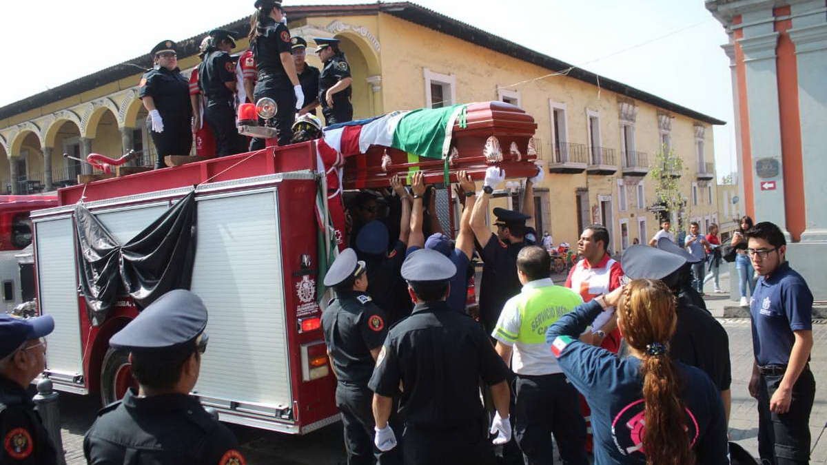 Despiden con honores a la primera bombera de Córdoba y socorrista de Cruz Roja