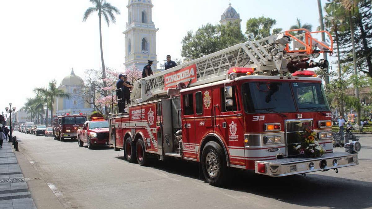 Despiden con honores a la primera bombera de Córdoba y socorrista de Cruz Roja