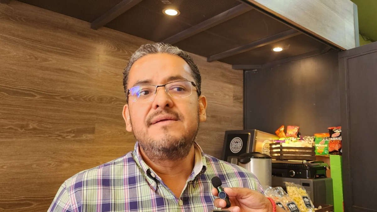 Alfredo Hernández Ávila.