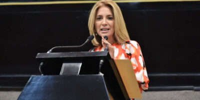 Ana Miriam Ferráez