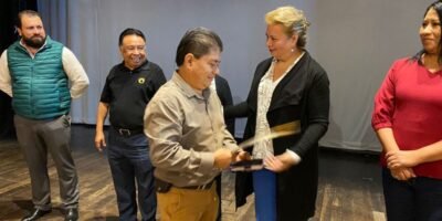 Ante Alcalde De Cordoba Rinden Protesta 341 Jefes De Manzana 6