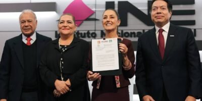 Claudia Sheinbaum Se Registra Ante El Ine Como Candidata A La Presidencia De Mexico 3
