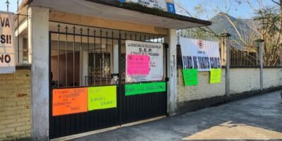 Continua Protesta De Brazos Caidos En El Cam 15