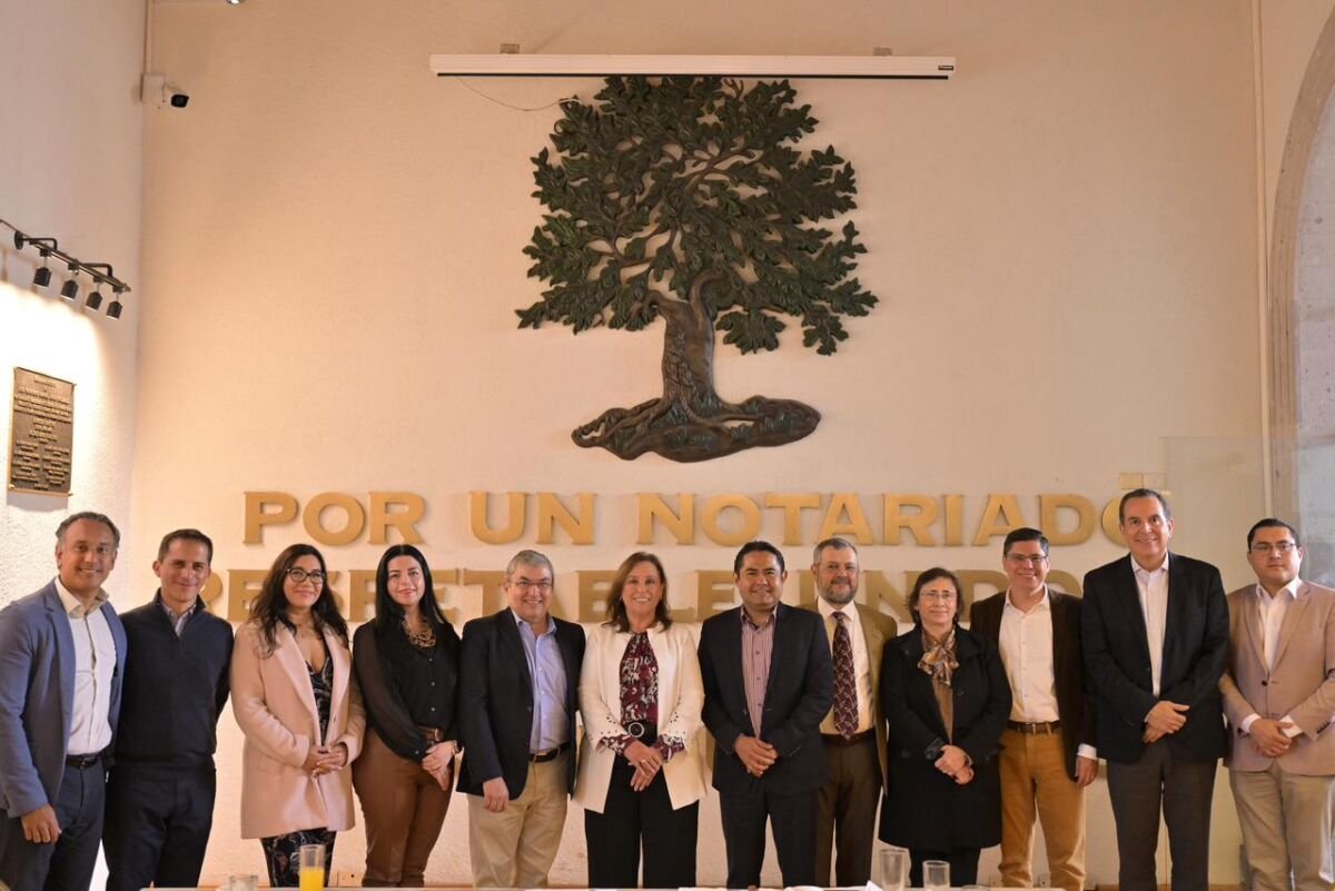 Notarios Garantes De Orden Y Legalidad En El Patrimonio Publico Y Privado Rocio Nahle