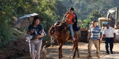 Progreso Y Bienestar Con Obra De Camino Miguel Aguilar Tinajitas 8