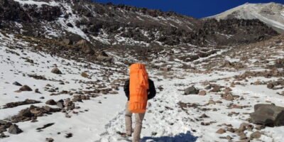 Rescatan A 3 Alpinistas Mas En El Pico Sigue Busqueda De Uno