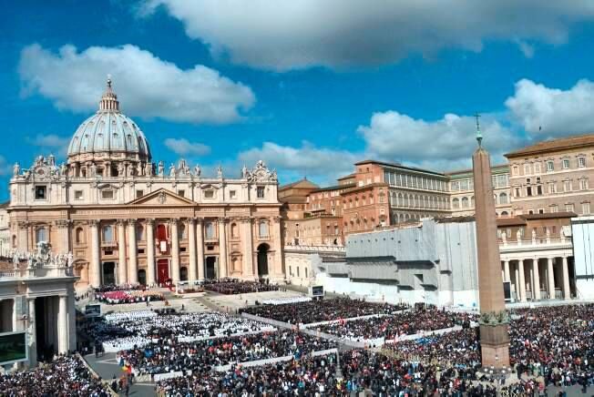 Efeméride: Aniversario de la misa inaugural del Papa Francisco