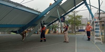 Pc Atiende Danos Causados Por Surada A Cancha De Antorcha Colonia Fraternidad