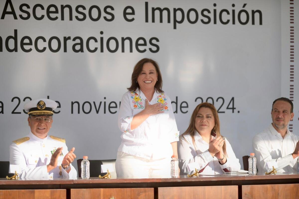 Conmemora Rocío Nahle, Día de la Armada de México