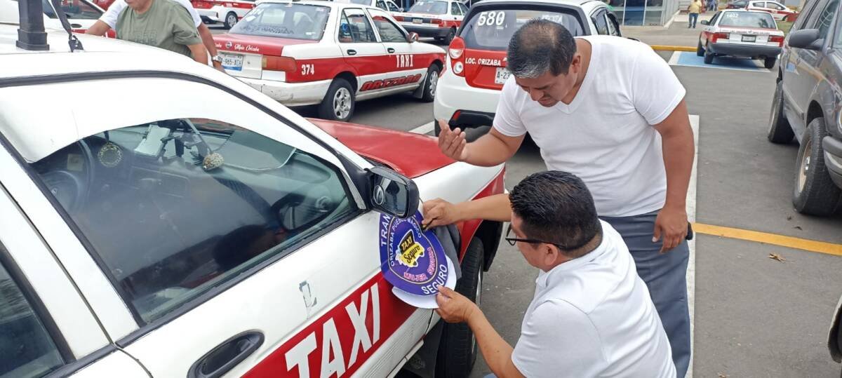 Más de mil taxis piratas circulan en Orizaba y la región