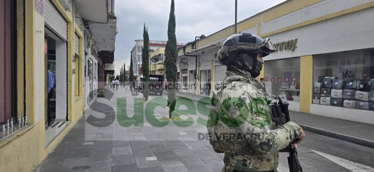 Asalto a transeúnte en el centro de Orizaba moviliza corporaciones