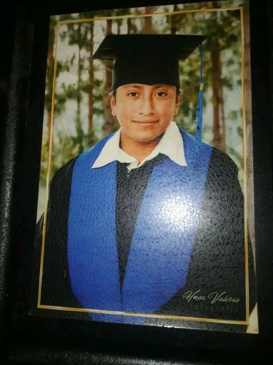 Buscan a adolescente; salió a la escuela pero nunca llegó