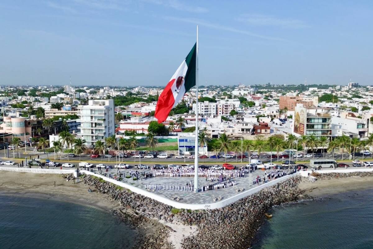 Tras 8 años de no realizarse, Rosa María recupera el desfile cívico-militar que conmemora la Independencia de México