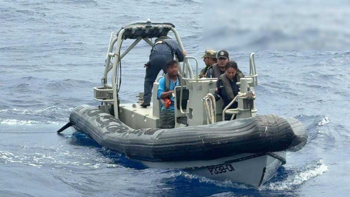 Marina rescata a pescador a la deriva al sur de Huatulco