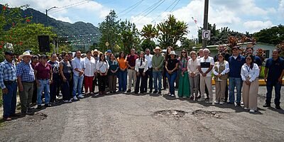 Ayuntamiento de Córdoba impulsa conectividad rural con obra carretera en Acayotla–Sabana Larga