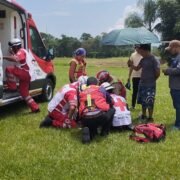 Pareja herida tras desplomar en parapente en Fortín