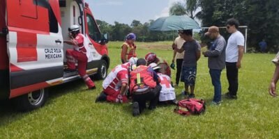 Pareja herida tras desplomar en parapente en Fortín