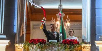 Celebra Córdoba con orgullo y fervor patrio el 216 Aniversario del Grito de Independencia
