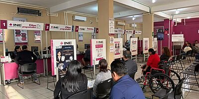 Jóvenes de 17 años ya pueden obtener su INE