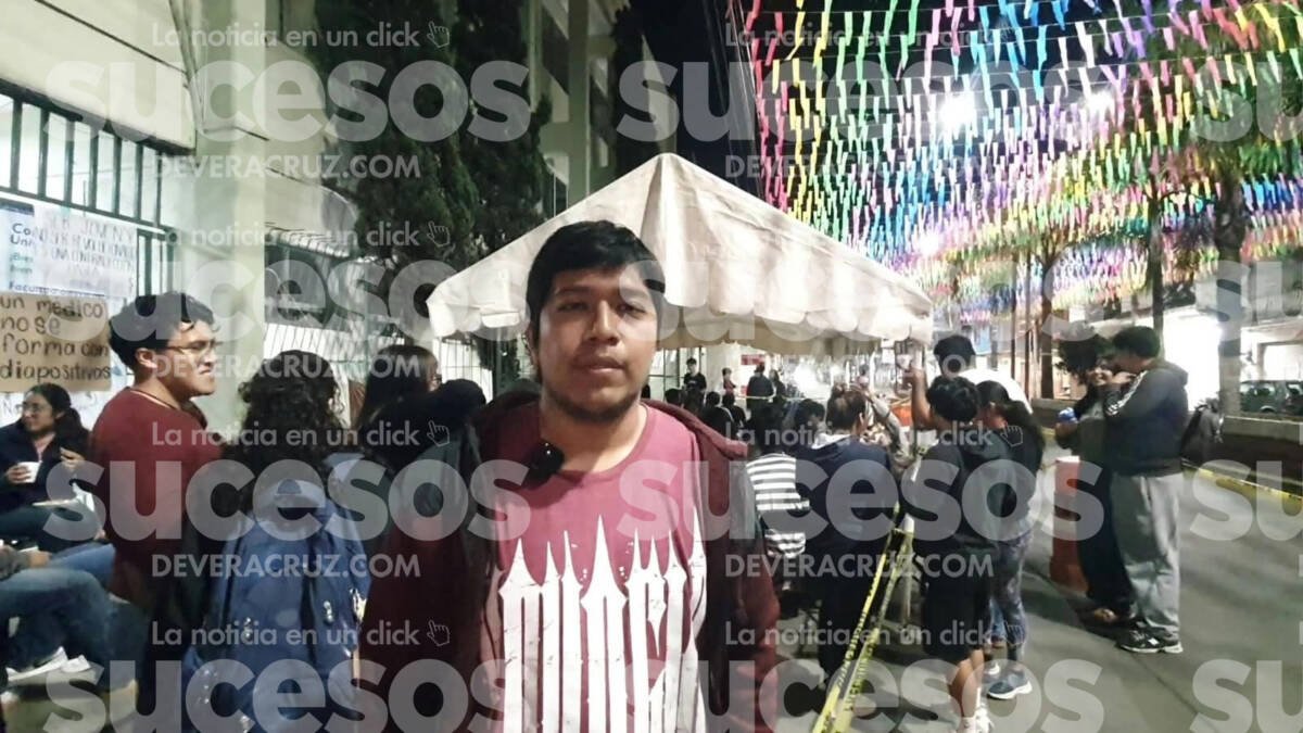 Estudiantes de Medicina mantienen paro; exigen cese del director