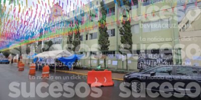 Presión a estudiantes por retraso de trámites durante paro de Medicina