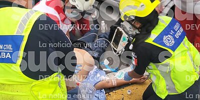 Hombre muere a bordo de taxi en el Centro de Orizaba tras sufrir dolor en el pecho