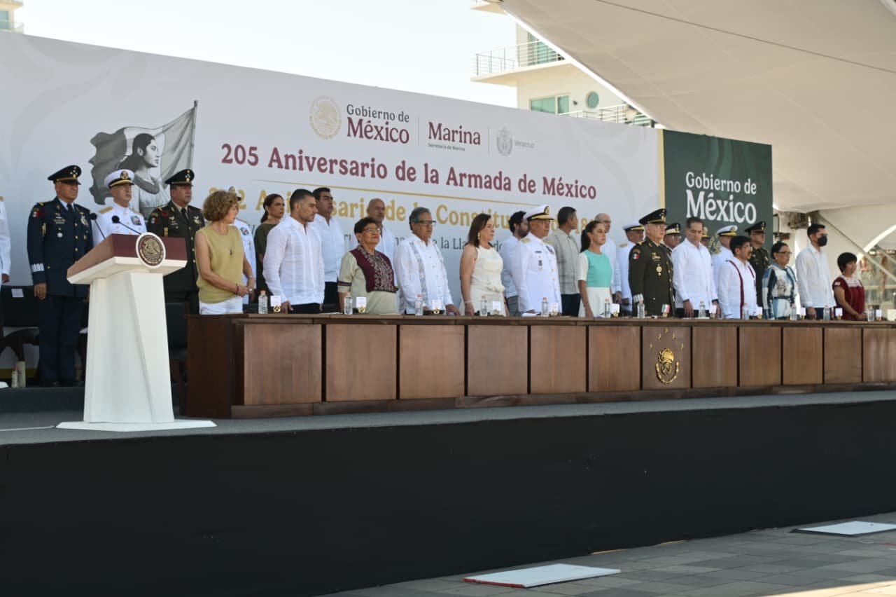Se conmemoran 205 años del nacimiento de la Armada de México, una institución que está para defender a nuestro país desde el mar