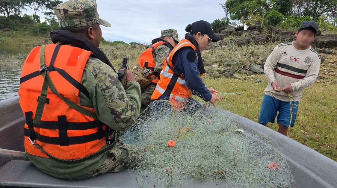Marina informa resultados de inspección y vigilancia pesquera en Veracruz y Oaxaca