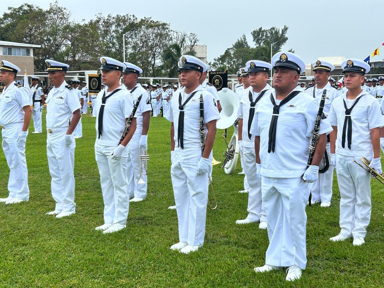Marina clausura Adiestramiento Básico Naval 2026 de 54 alumnos