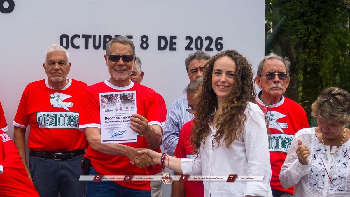 Córdoba conmemora el 58º aniversario del paso de la flama olímpica México 1968