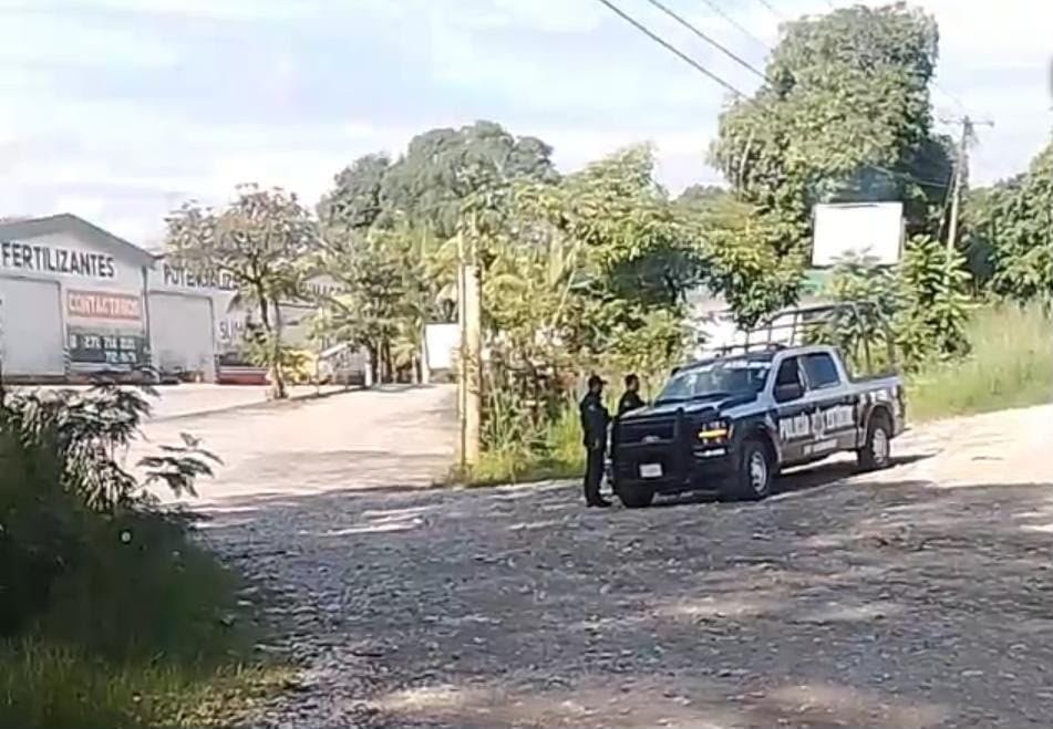 Catean pensión de traileres del “Loco” Abella; aseguran remolque
