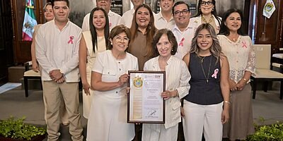 Reconoce Ayuntamiento de Veracruz a la actriz María Rojo como Visitante Distinguida